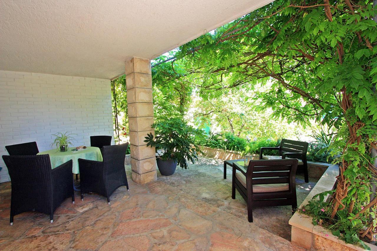 Apartment Zorica Supetar Exterior foto