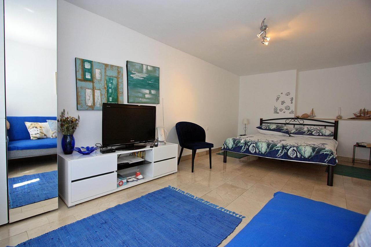 Apartment Zorica Supetar Exterior foto